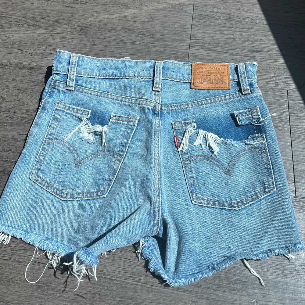 Levi Wedgie Shorts